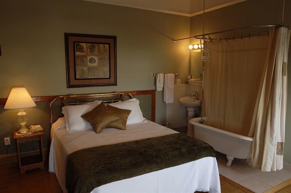Royal Hotel ชิลลิแวค ภายนอก รูปภาพ